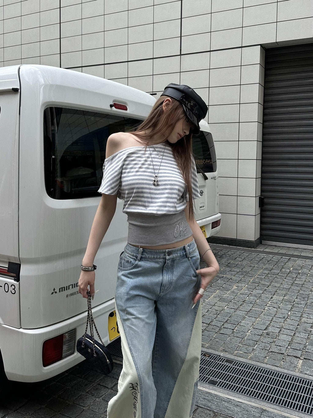Rase le sol Striped Panelled Slanted Shoulder Short Sleeve Waist Cinch Women's Crop Tops