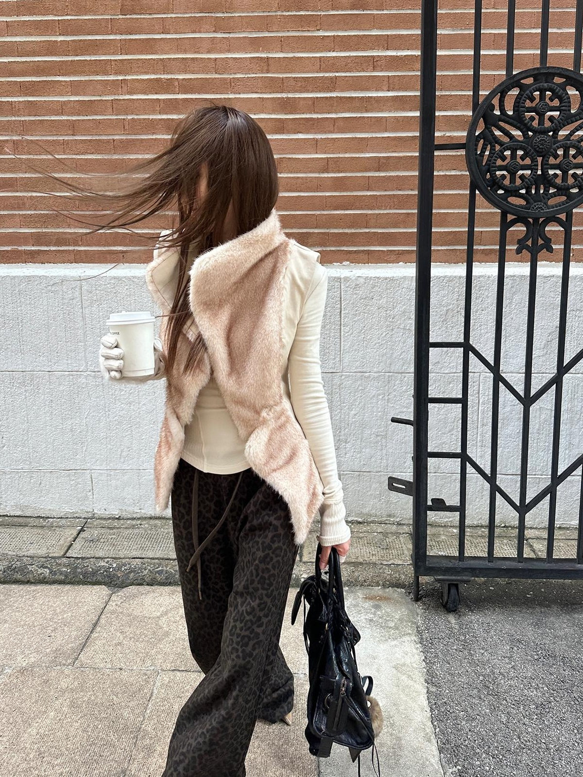 Rase le sol Suede Faux Fur Spliced Slim Fit Women's Polyester Vests