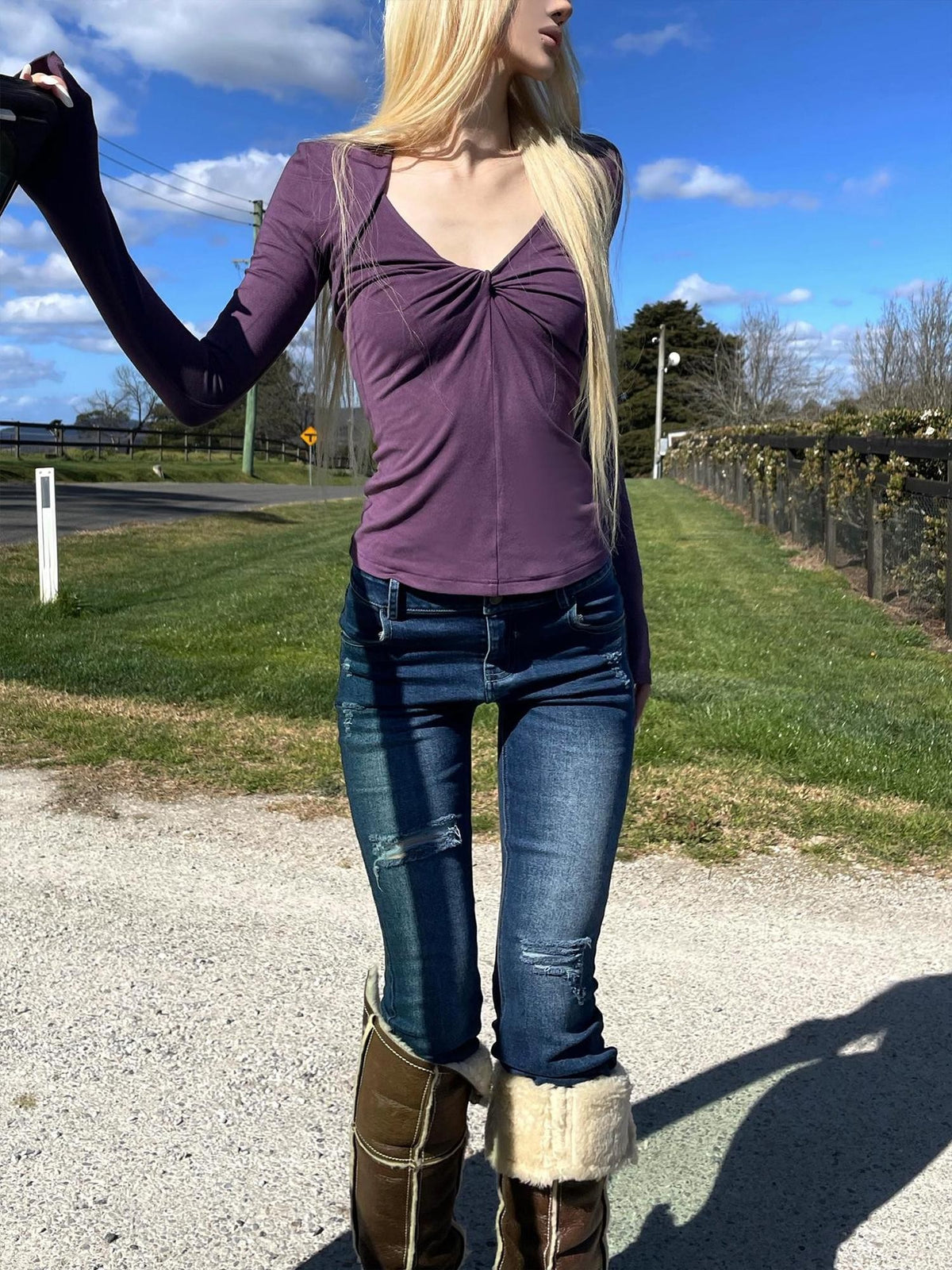 Rase le sol Two Tone Twisted V-neck Slim Fit Viscose Women's Long Sleeve T-shirts