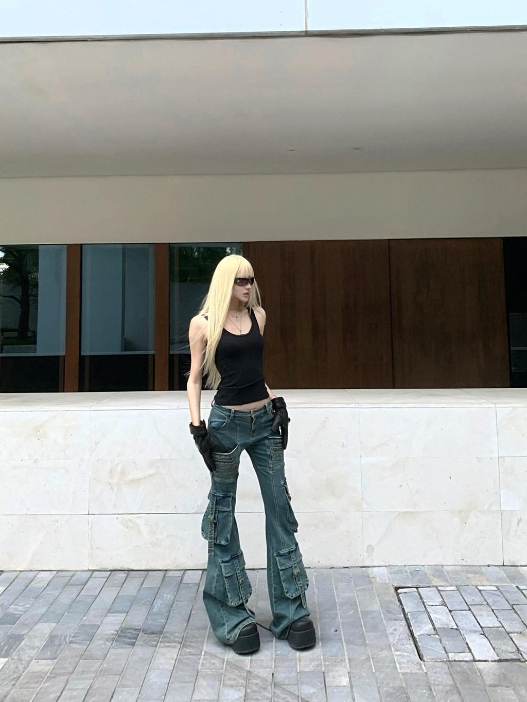 Rase le sol Vintage Multi Pocket Low Rise Cargo Women's Denim Bootcut Jeans