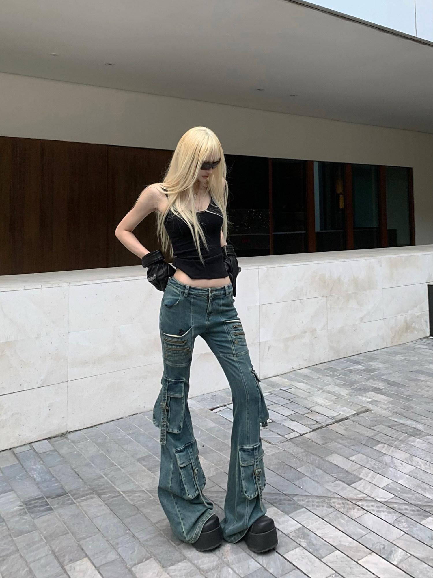 Rase le sol Vintage Multi Pocket Low Rise Cargo Women's Denim Bootcut Jeans