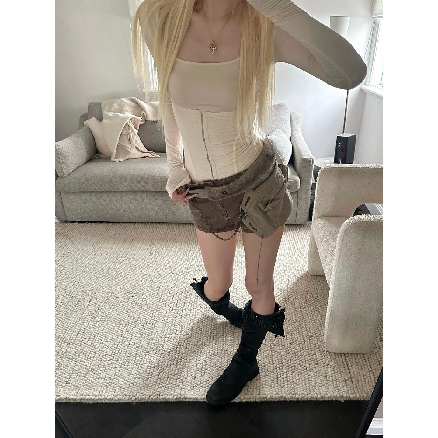 Rase_le_sol_Vintage_Washed_Brown_Chain_Pocket_Waist_Belt_Women's_Hot_Pants_1019348504437_MISSTT