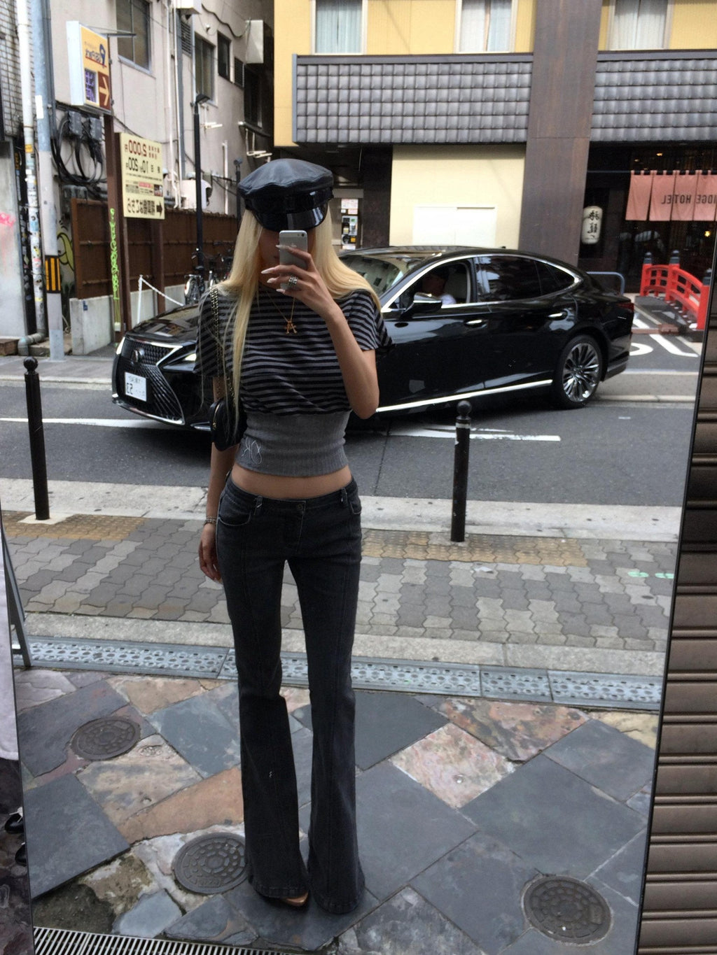Rase le sol Washed Black Skinny Low Rise Micro Flare Women's Denim Bootcut Jeans