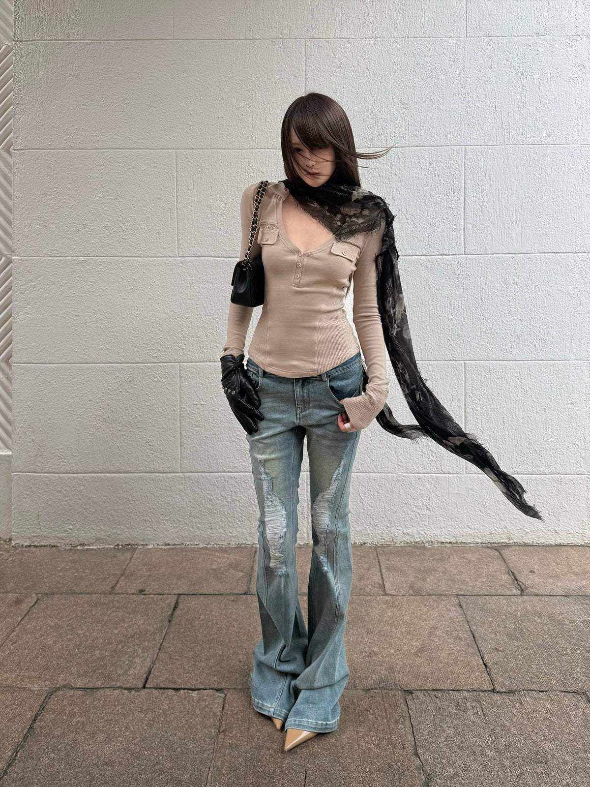 Rase_le_sol_Washed_Blue_Grey_Distressed_Low_Rise_Slim_Fit_Cotton_Women's_Ripped_Jeans_1084548524969_MISSTT