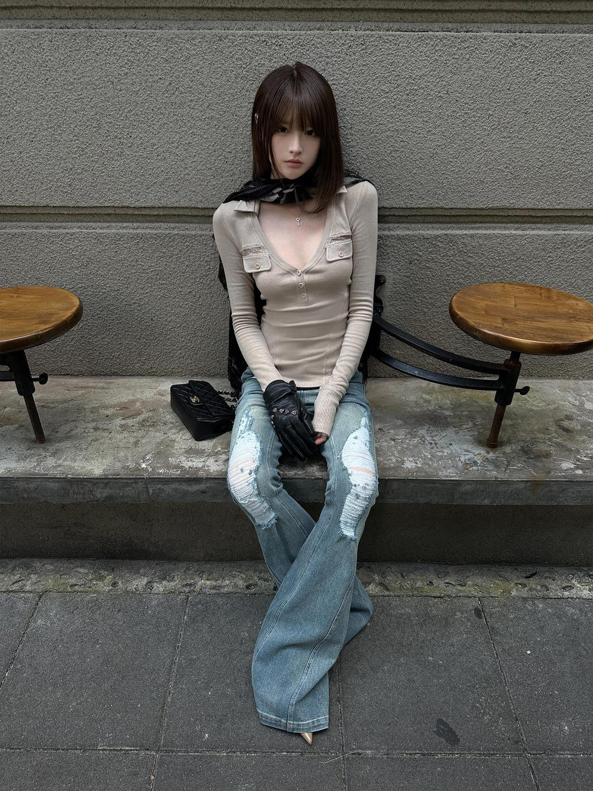 Rase le sol Washed Blue Grey Distressed Low Rise Slim Fit Cotton Women's Ripped Jeans