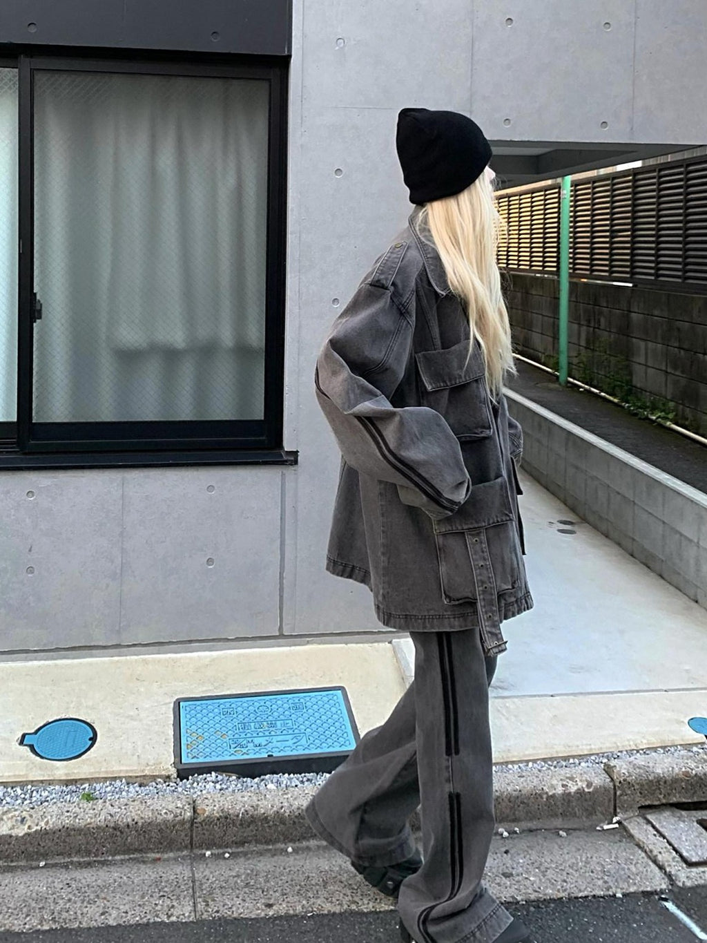 Rase le sol Washed Gray Workwear Cargo Oversized Boxy Women's Denim Jackets