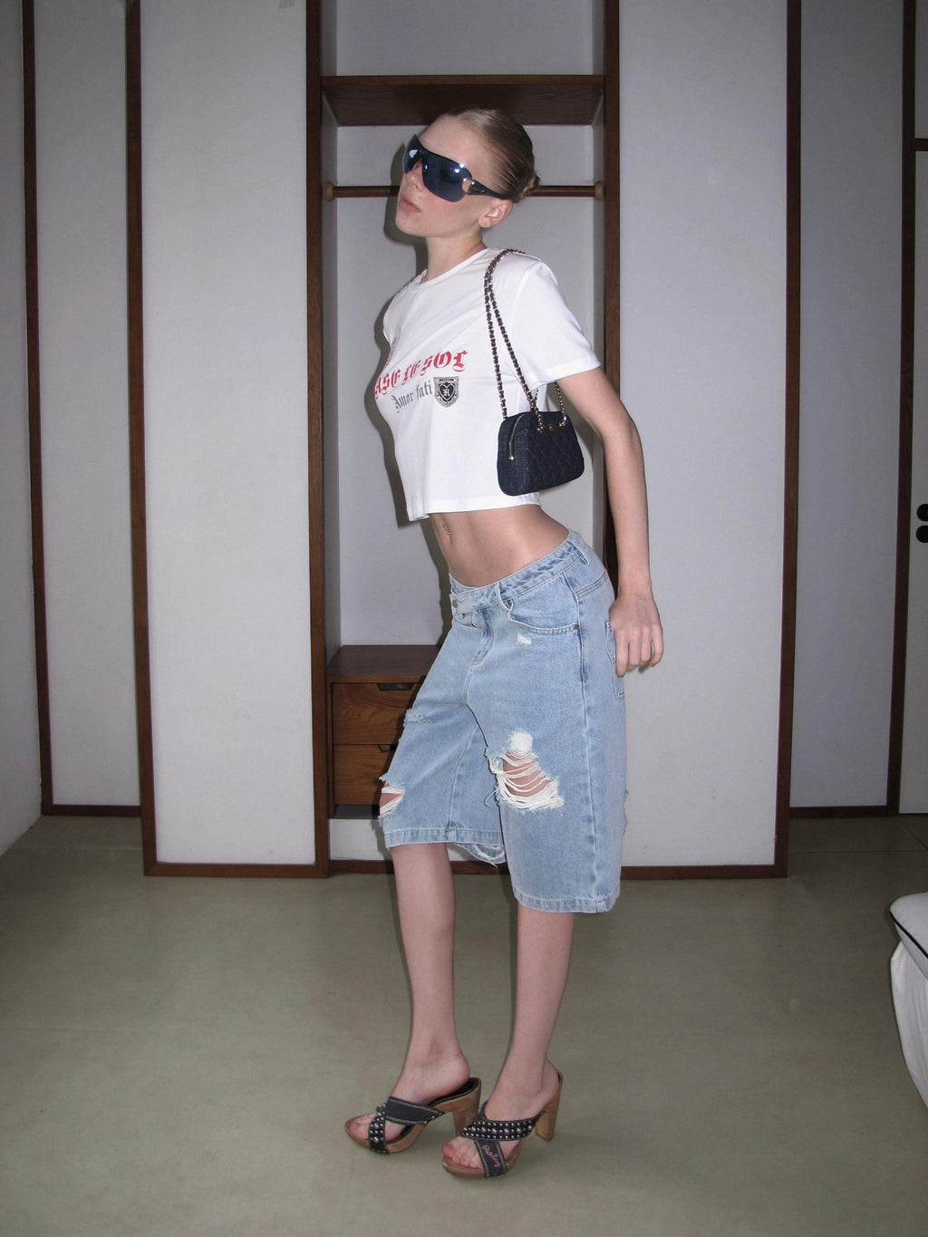 Rase le sol Washed Ripped Distressed American Vintage Women's Denim Bermuda Shorts