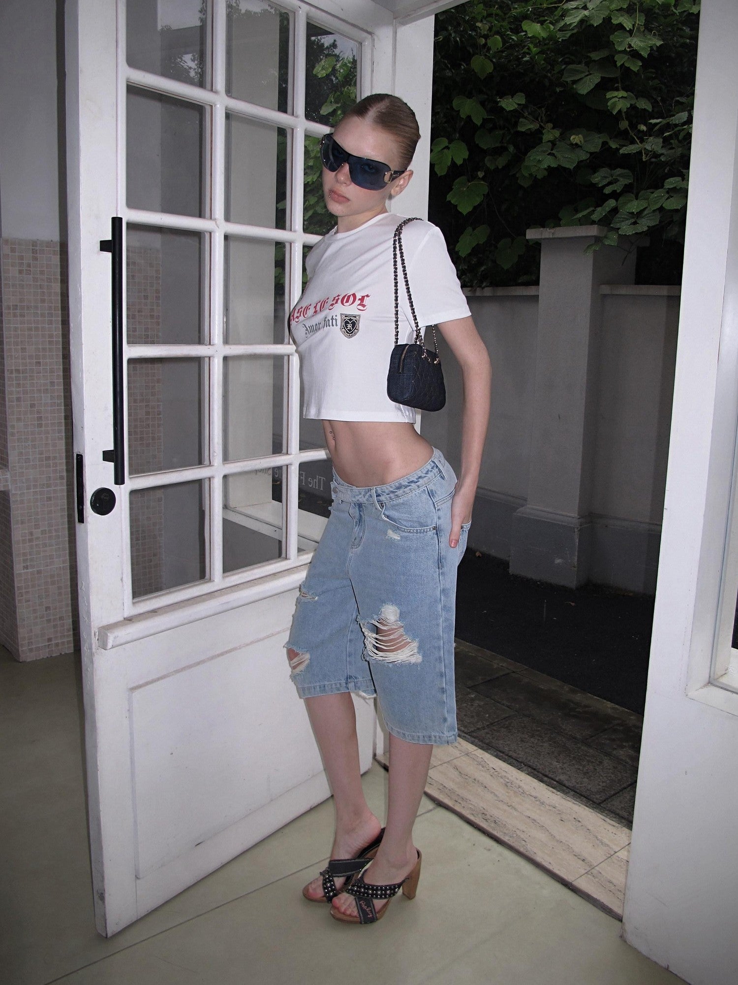 Rase le sol Washed Ripped Distressed American Vintage Women's Denim Bermuda Shorts