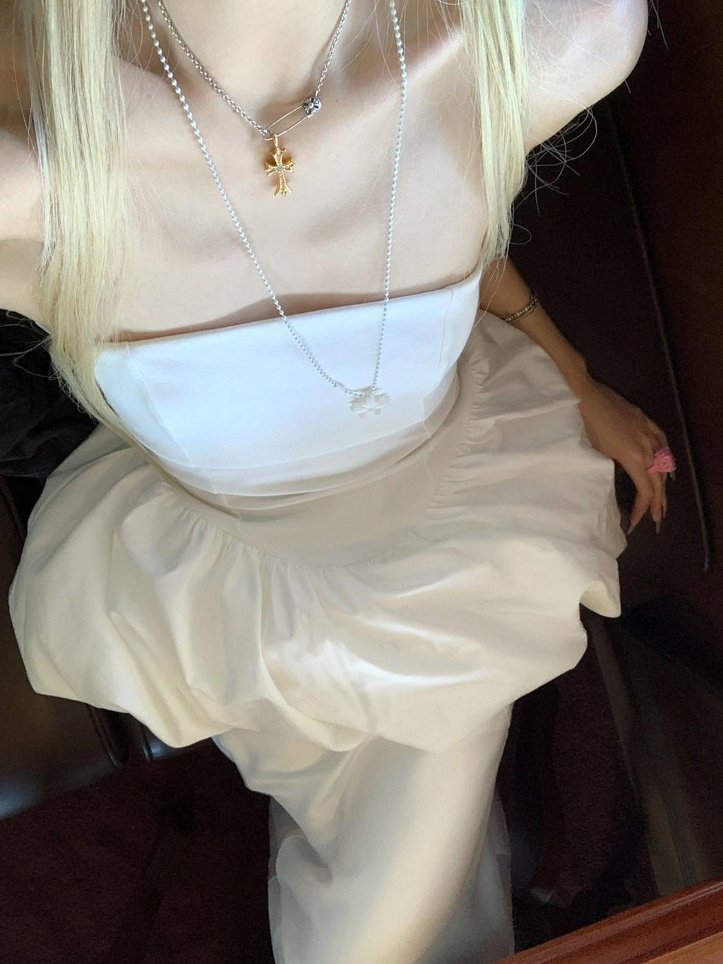 Rase le sol White Flower Bud Strapless Cinched Waist Puff Skirt Women's Tube Mini Dresses