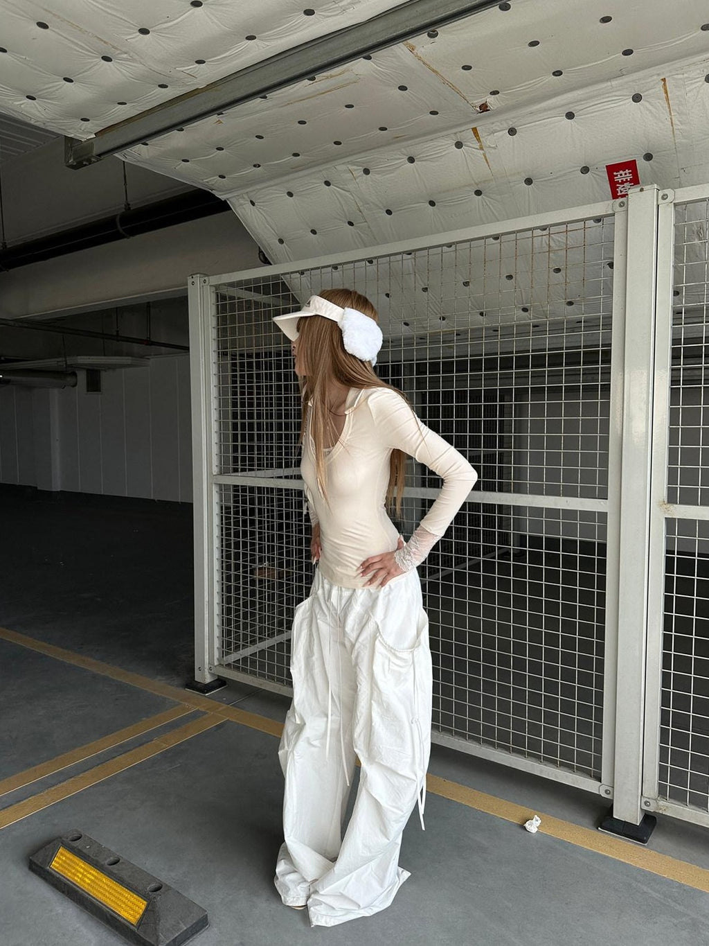 Rase le sol White Stealth Utility Relaxed Straight Casual Women's Wide-leg Pants