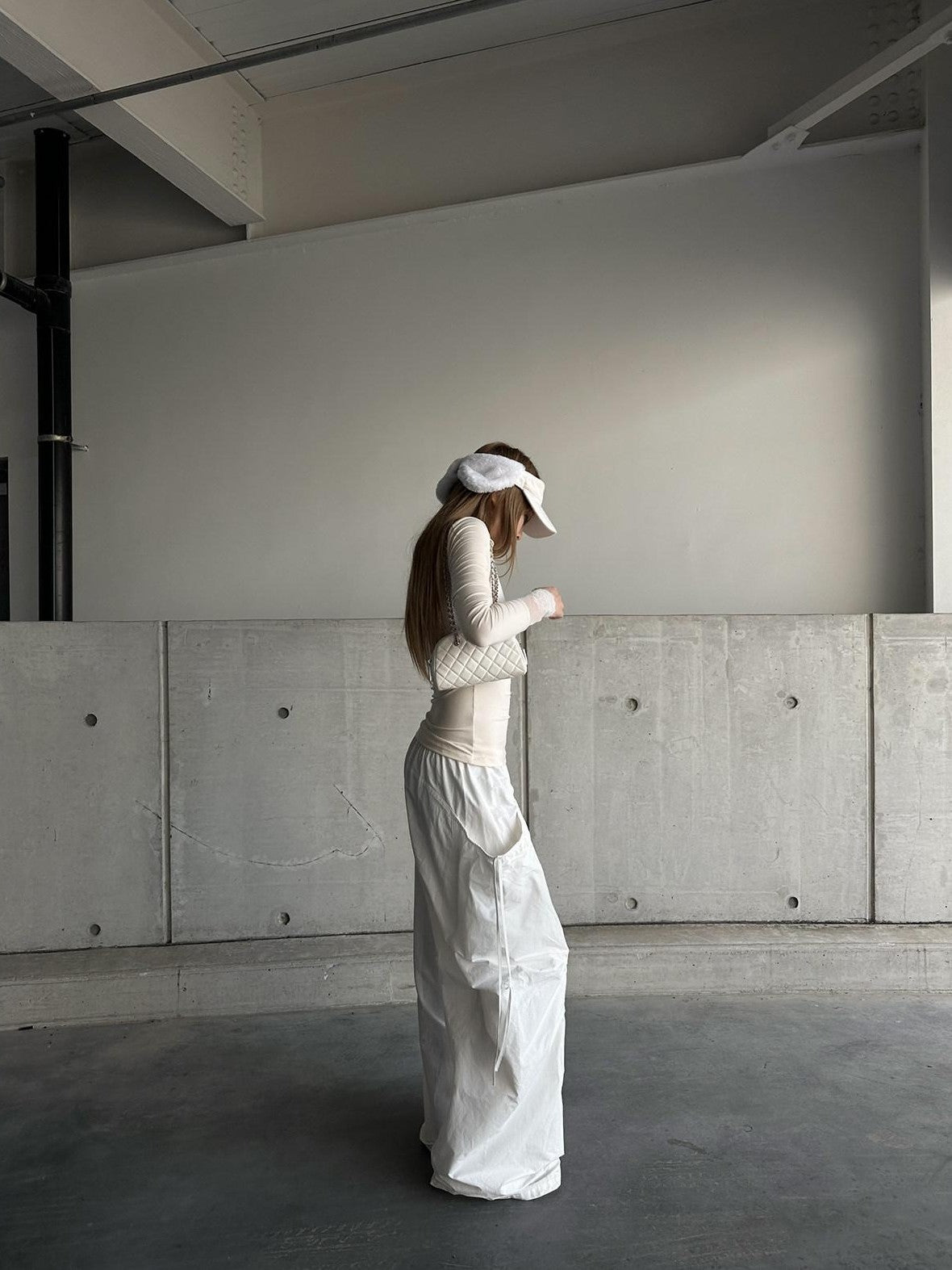 Rase le sol White Stealth Utility Relaxed Straight Casual Women's Wide-leg Pants
