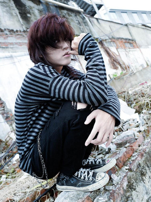 RebelSeed Black Grey Striped Emo Drop Shoulder Women's Cotton Long Sleeve T-shirts