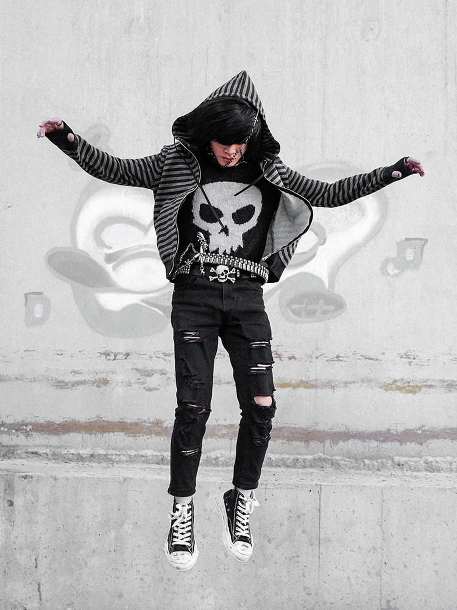 RebelSeed Black Grey Striped Gel Print Patch Pockets Women's Cotton Zip-up Hoodies