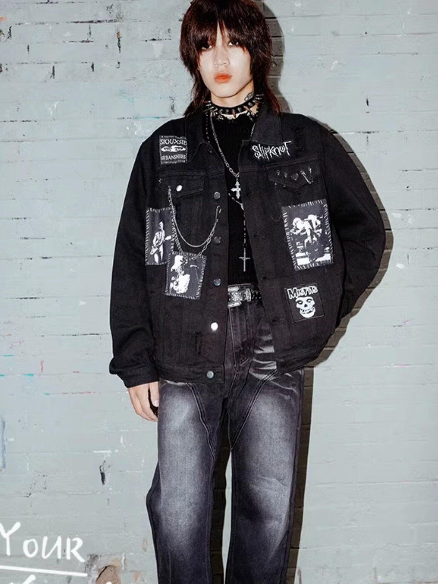 RebelSeed Black Patch Ripped Chain Loose Fit Lapel Collar Women's Cotton Denim Jackets