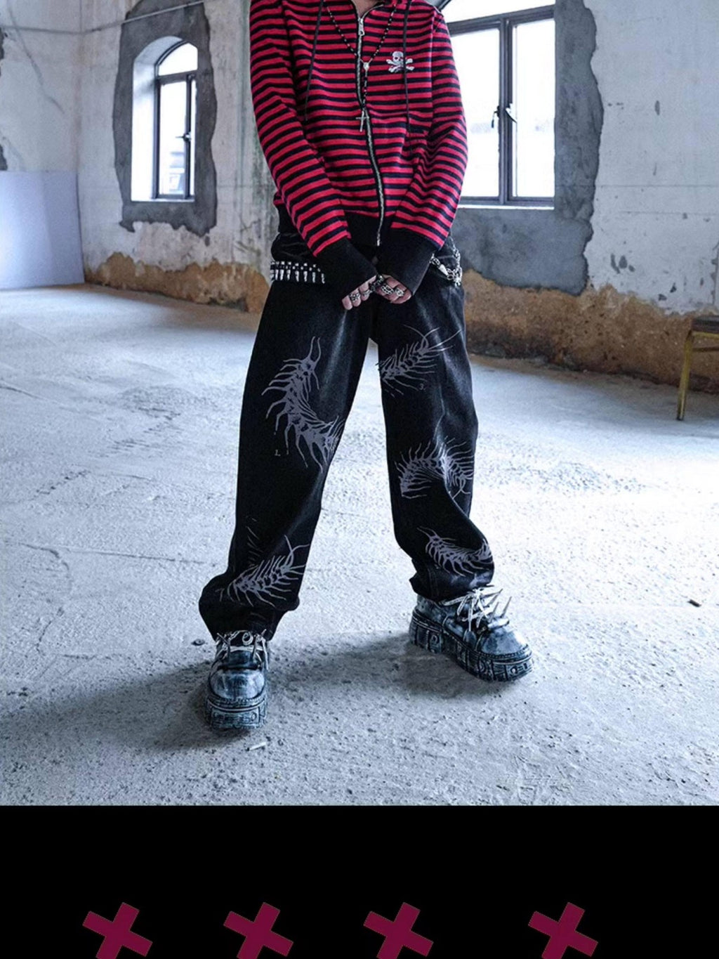 RebelSeed Black Red Striped Washed Print Women's Cotton Zip-up Hoodies