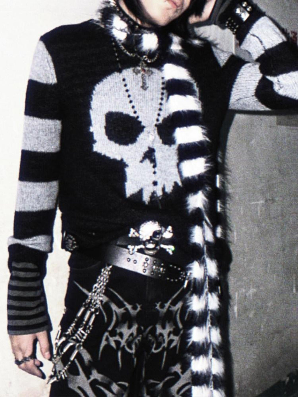 RebelSeed Black White Striped Knitted Long Subculture Women's Polyester Scarves & Shawls