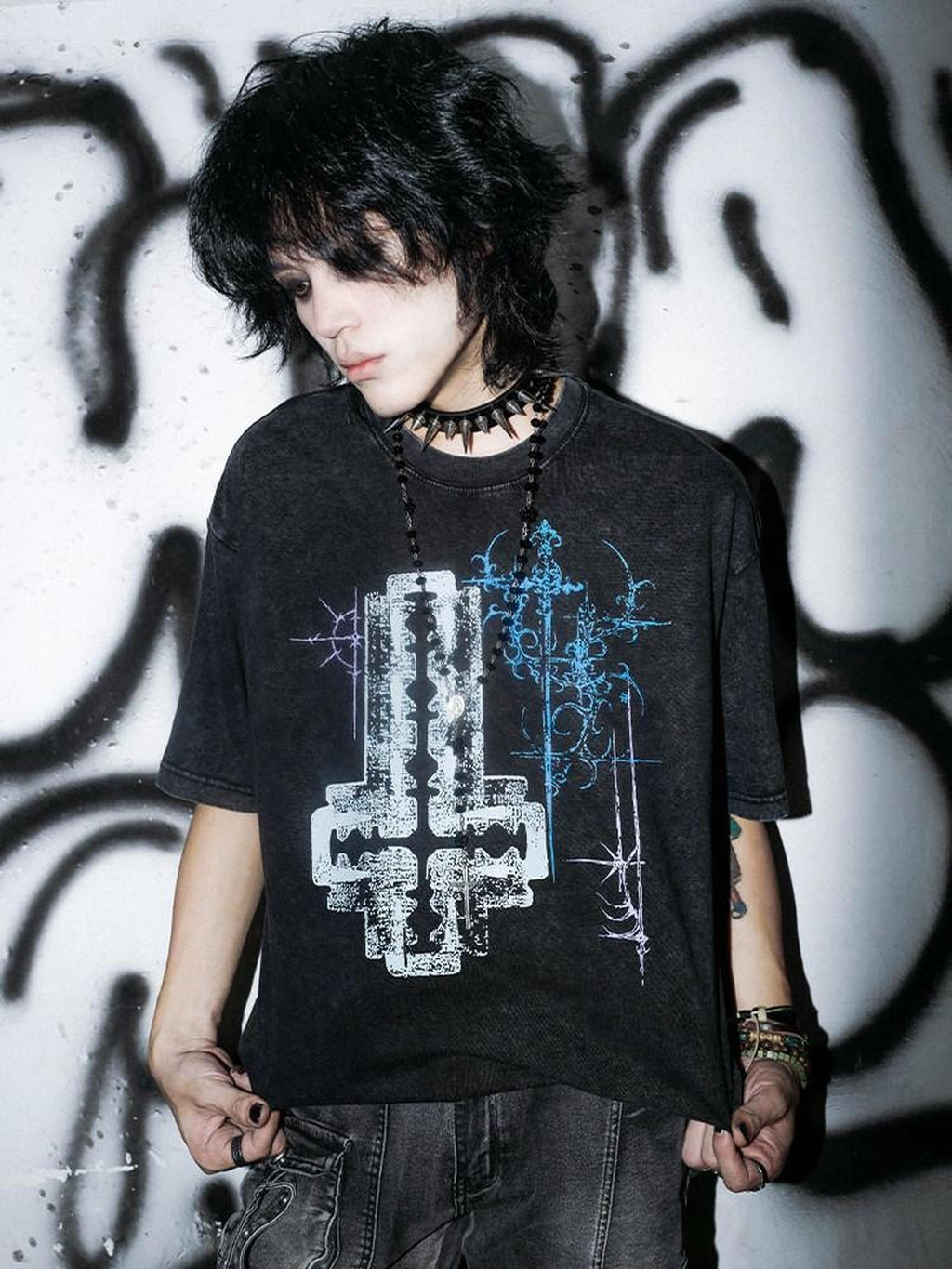 RebelSeed Blade Cross Print Waterwashed Dark Goth Women's Cotton Short Sleeve T-shirts
