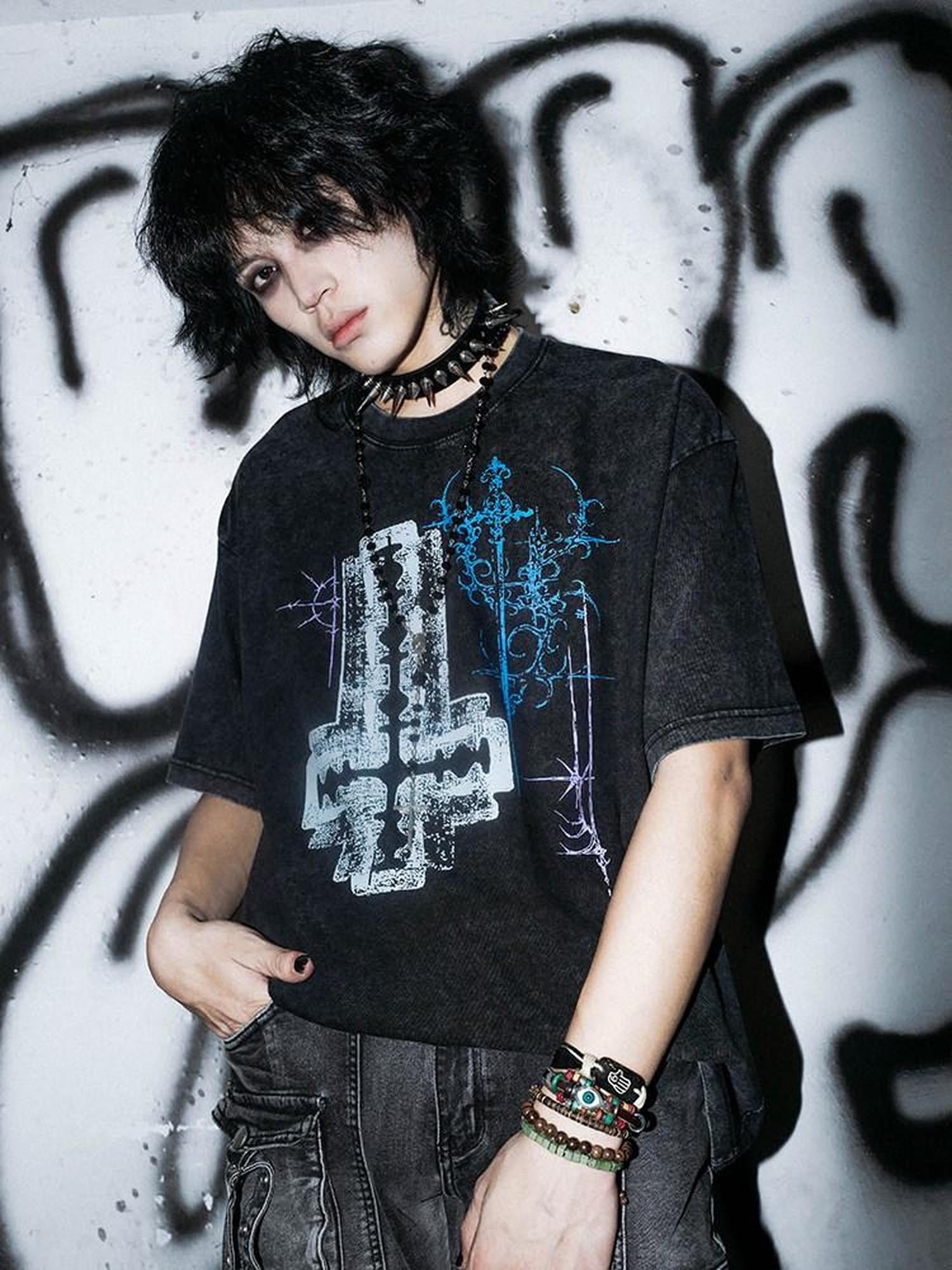 RebelSeed Blade Cross Print Waterwashed Dark Goth Women's Cotton Short Sleeve T-shirts