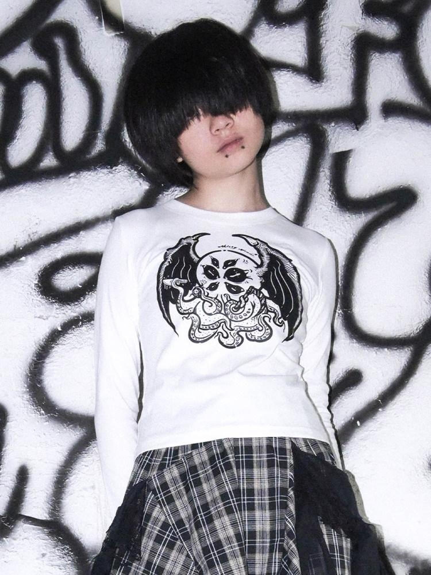 RebelSeed Cthulhu Moth Totem Printed Punk Loose Women's Cotton Long Sleeve T-shirts