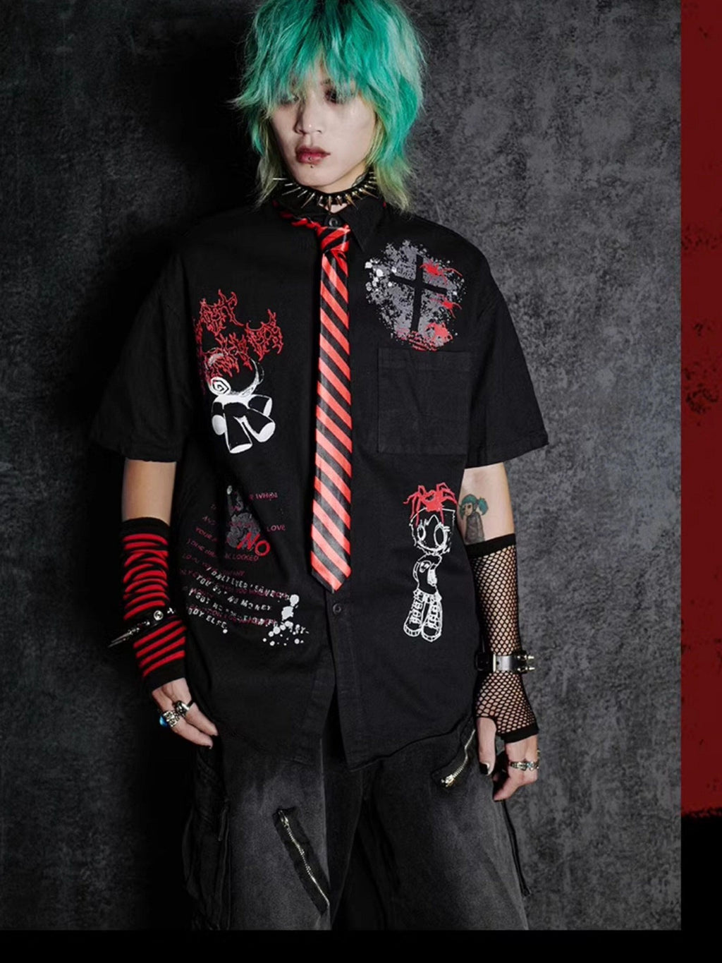 RebelSeed Dark Emo Rock Loose Fit Turn Down Collar Women's Short Sleeve T-shirts