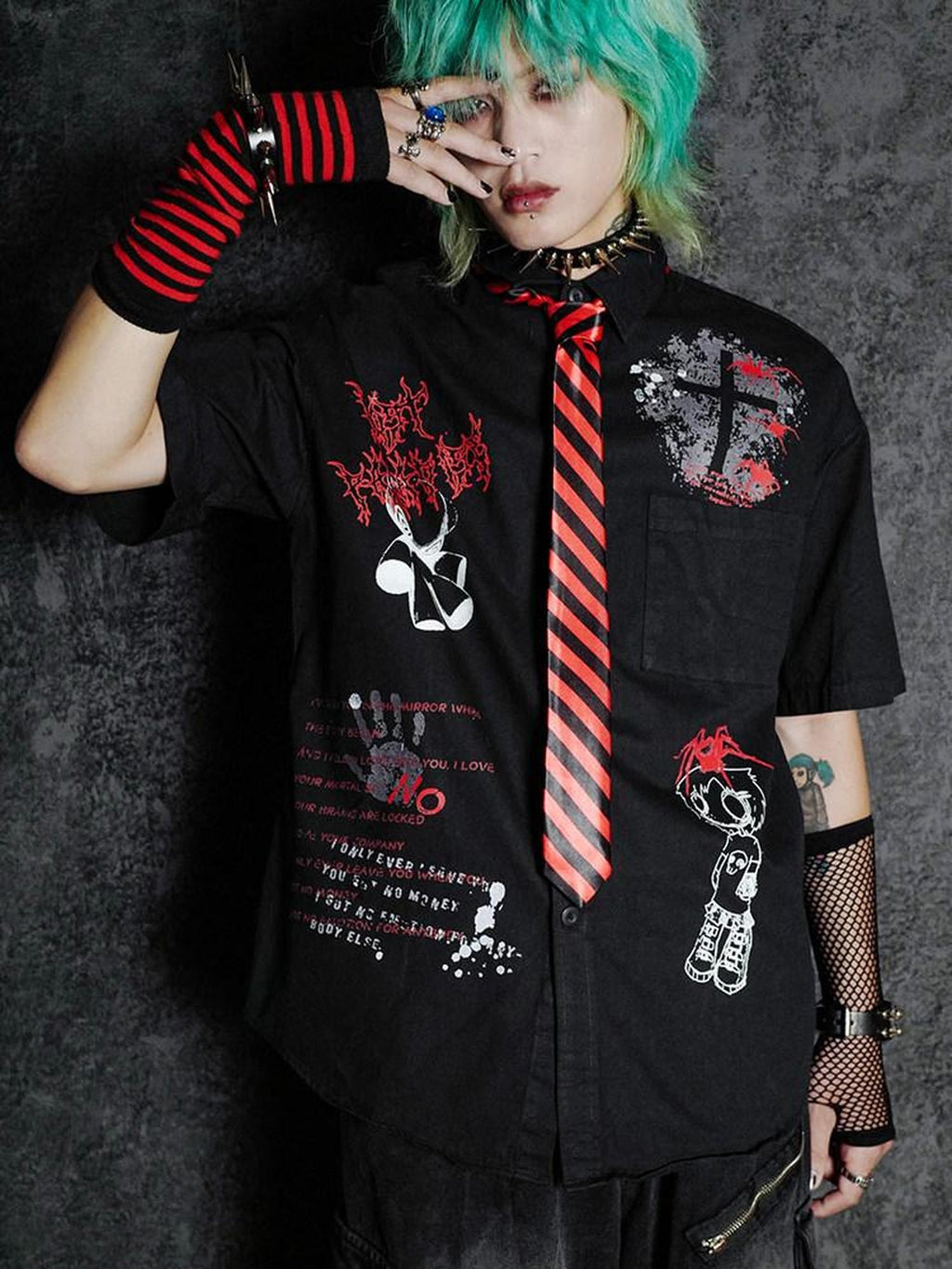 RebelSeed Dark Emo Rock Loose Fit Turn Down Collar Women's Short Sleeve T-shirts