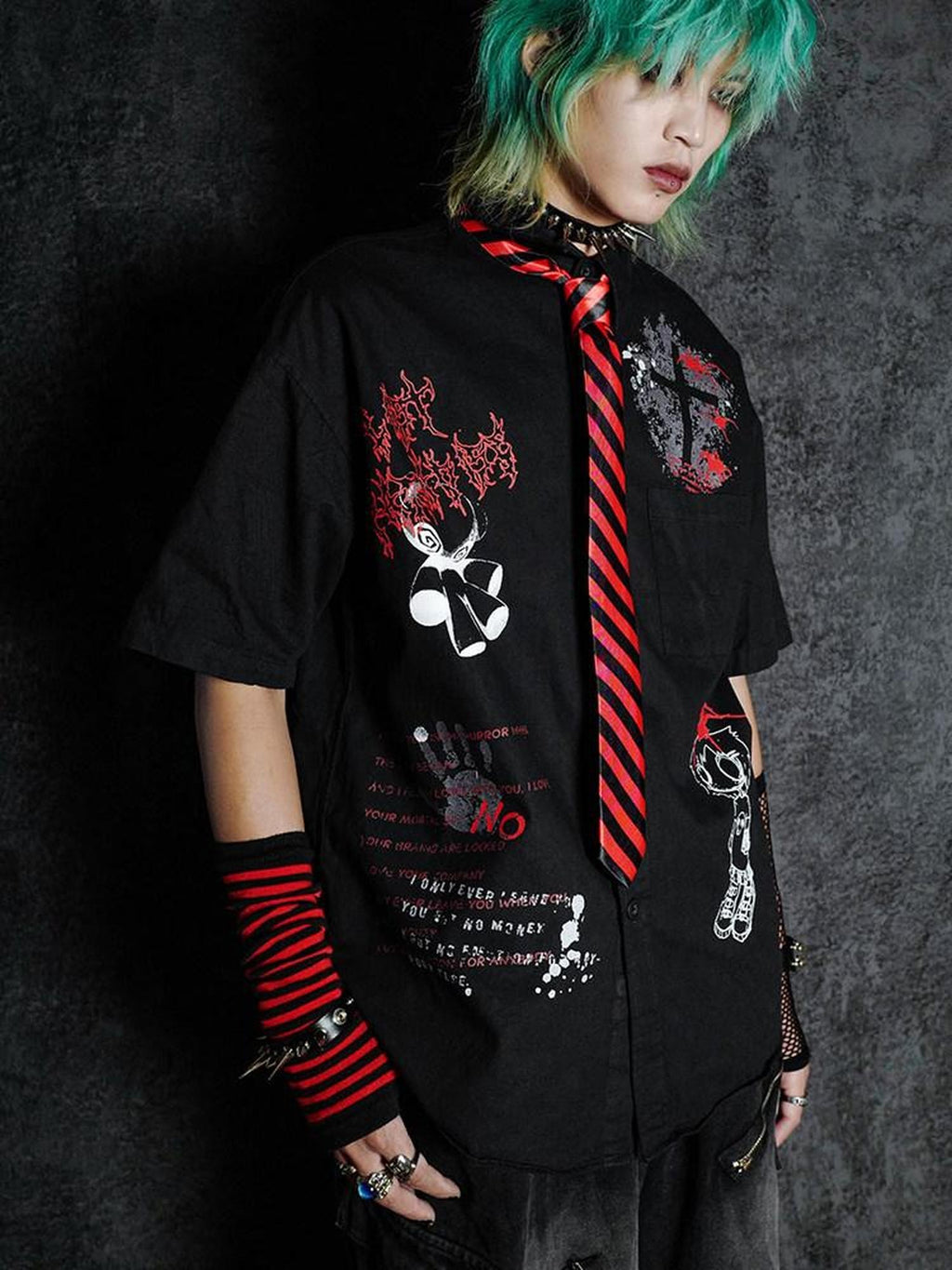 RebelSeed Dark Emo Rock Loose Fit Turn Down Collar Women's Short Sleeve T-shirts
