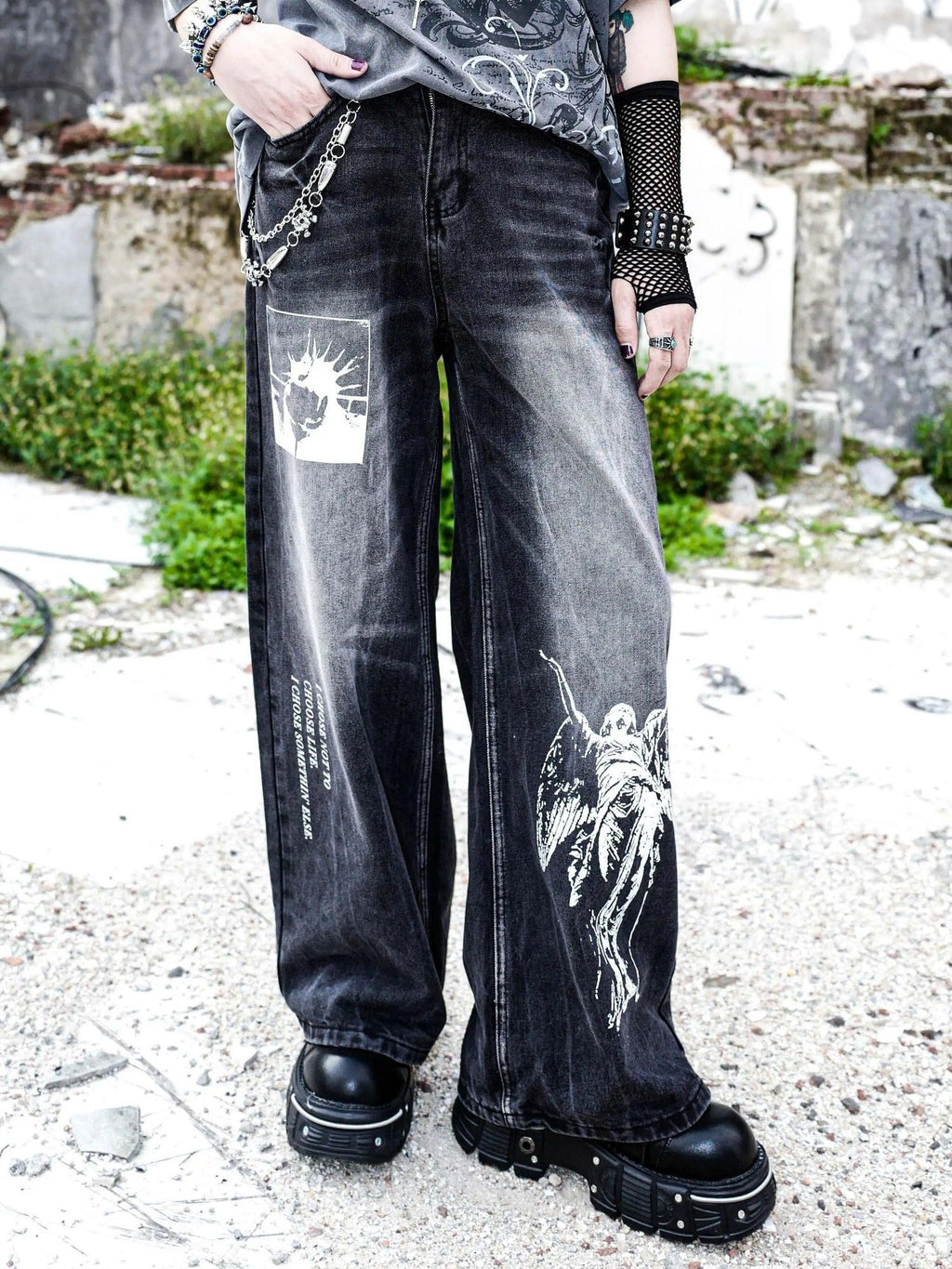 RebelSeed Distressed Black Punk Baggy Flared Washed Women's Denim Wide-leg Jeans