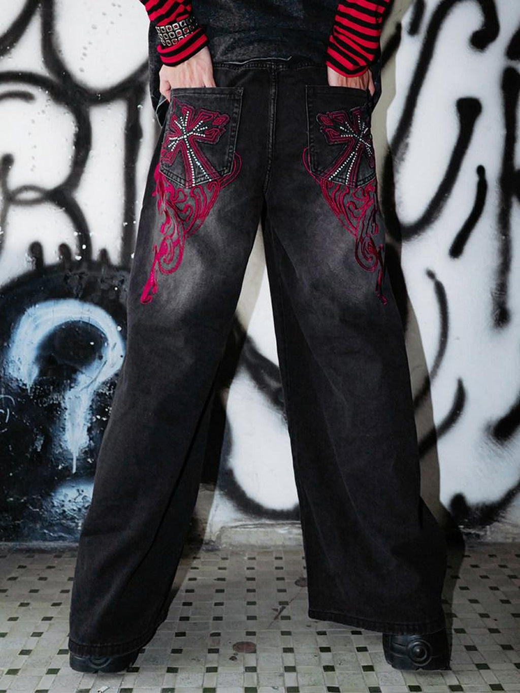 RebelSeed Distressed Washed Embroidered Topstitch Women's Denim Wide-leg Jeans