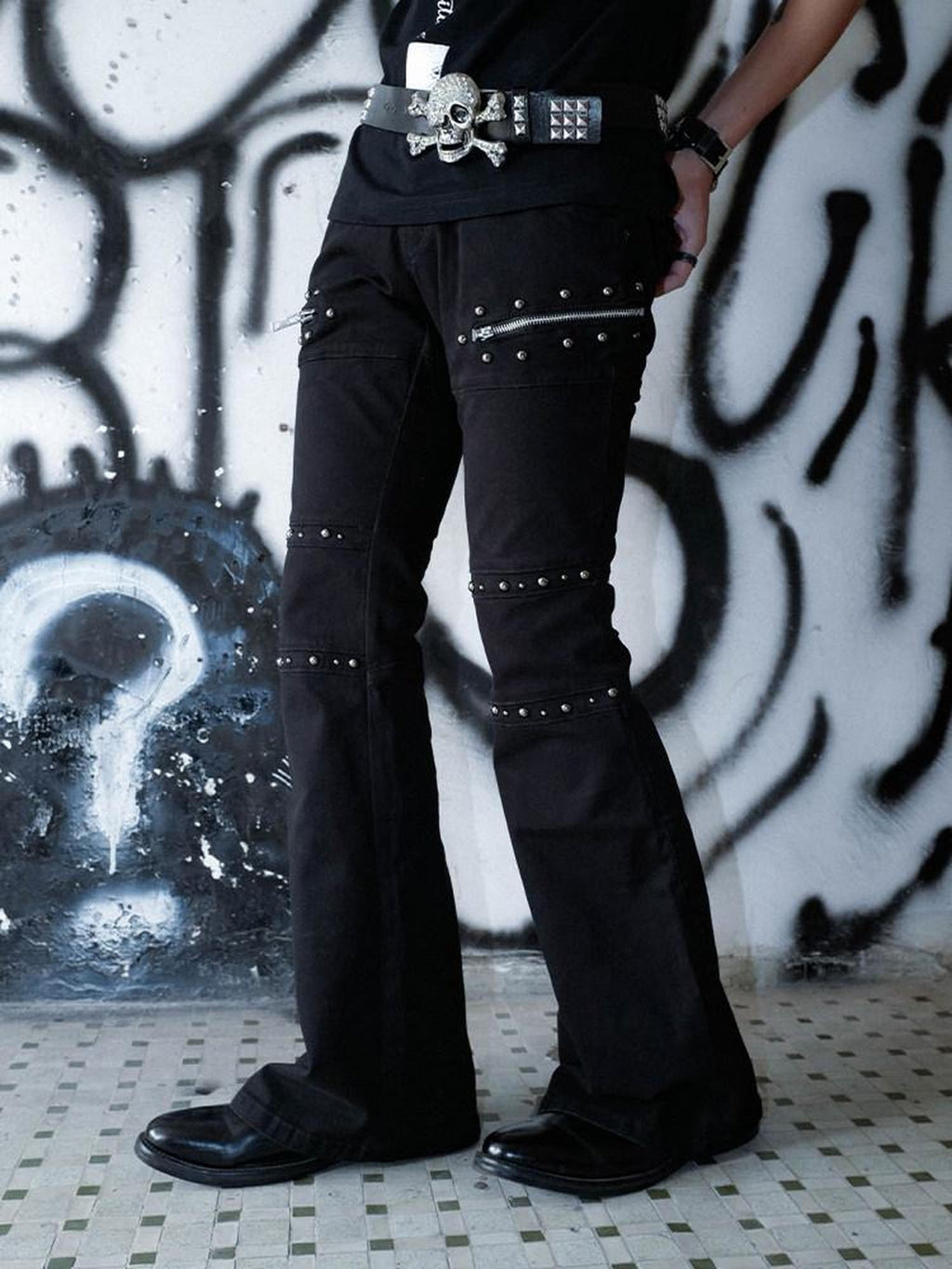 RebelSeed Goth Washed Distressed Zip Fly Women's Cotton Loose Fit Black Flare Jeans