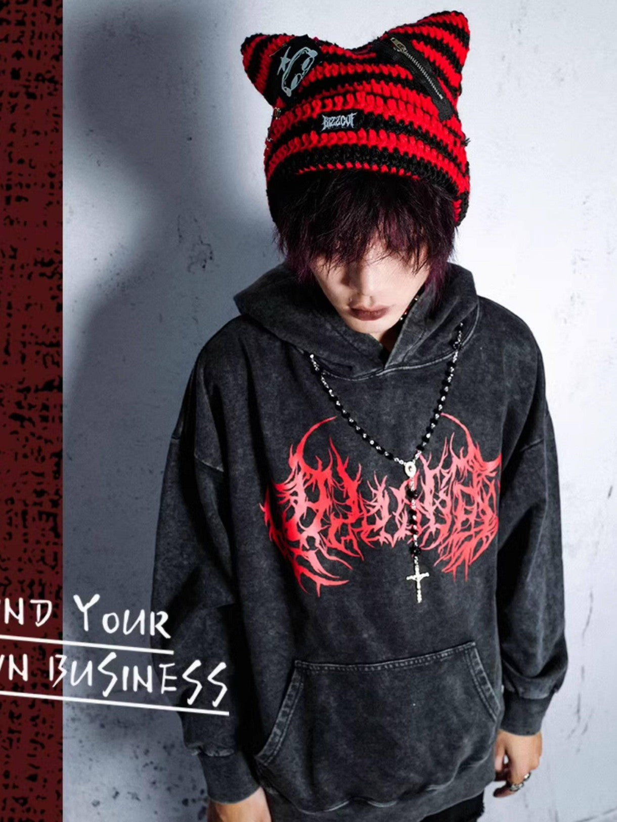 RebelSeed Punk Cat Applique Chain Pin Striped Women's Knitted Acrylic Beanies