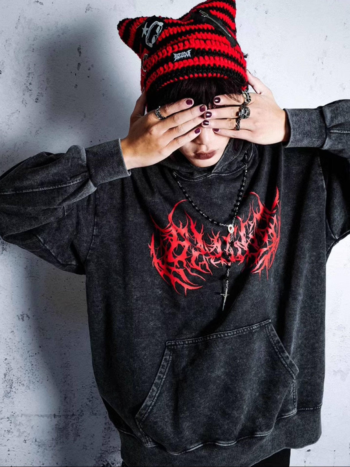 RebelSeed Punk Cat Applique Chain Pin Striped Women's Knitted Acrylic Beanies