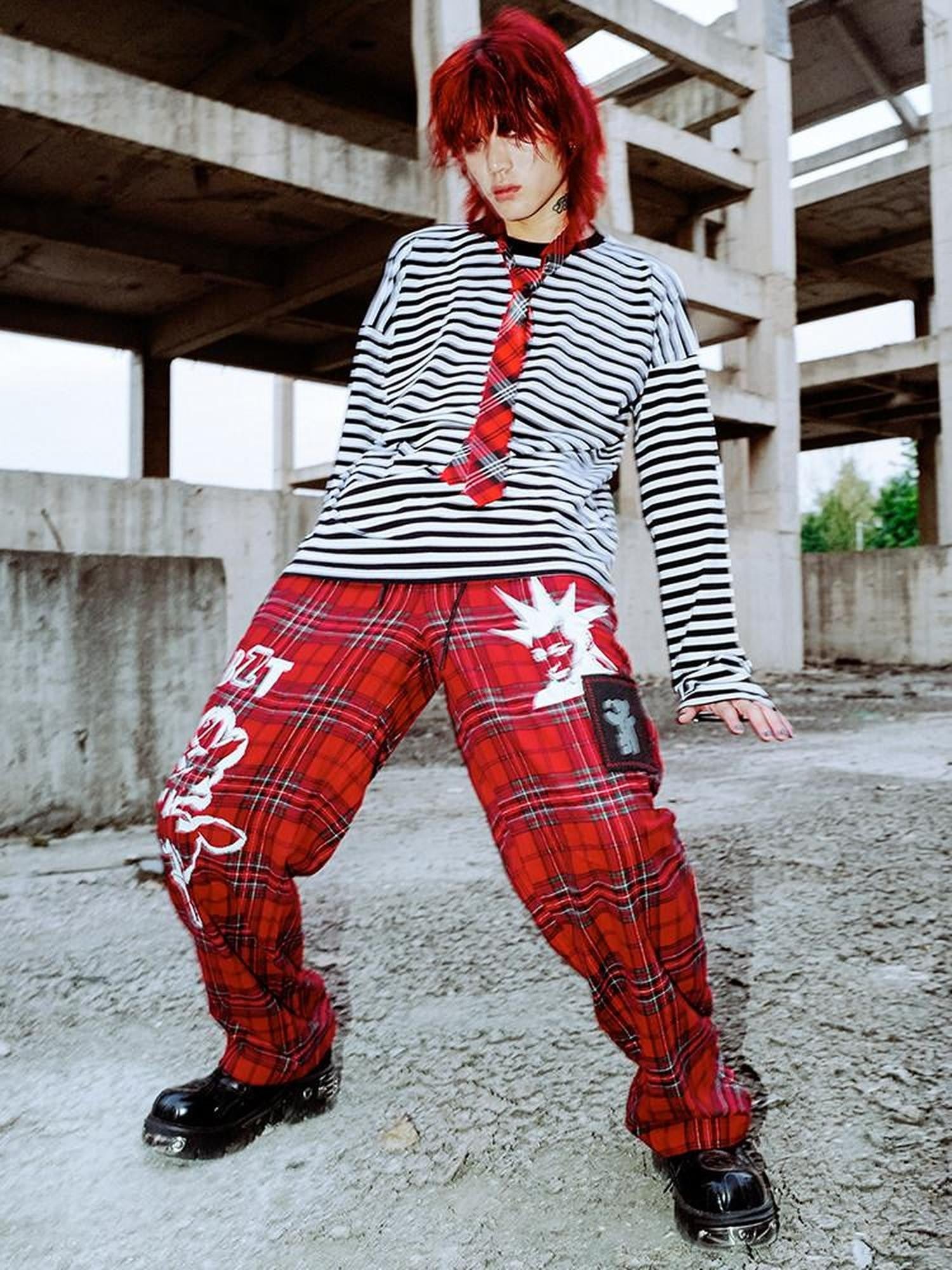 RebelSeed Red Plaid Punk Distressed Topstitch Loose Women's Denim Straight-leg Pants