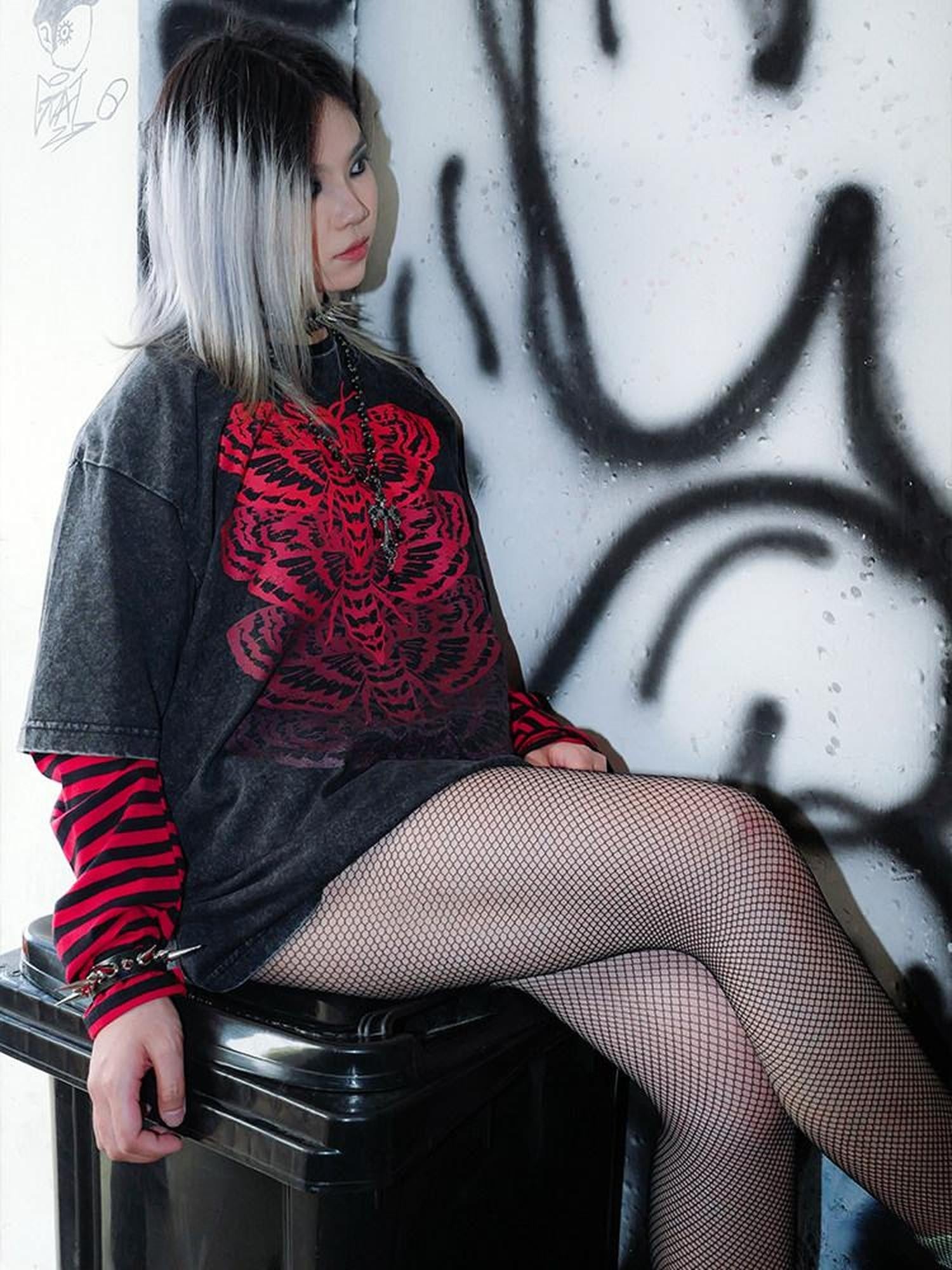 RebelSeed Skull Eagle Moth Print Hotstamp Striped Women's Cotton Long Sleeve T-shirts