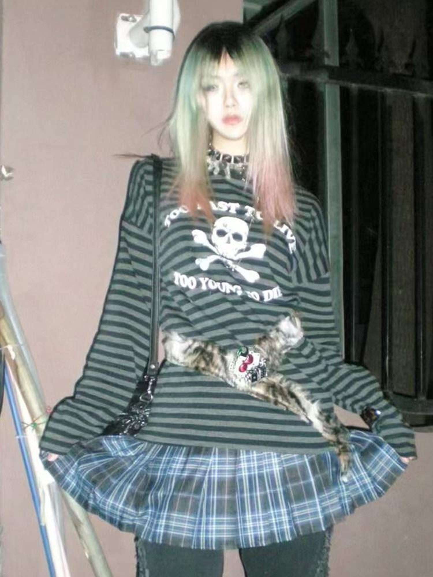 RebelSeed Striped Punk Skull Print Heat Transfer Women's Cotton Long Sleeve T-shirts