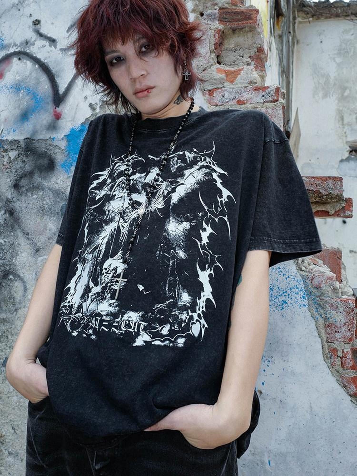 RebelSeed Washed Black Dark Graphic Heat Transfer Women's Cotton Short Sleeve T-shirts