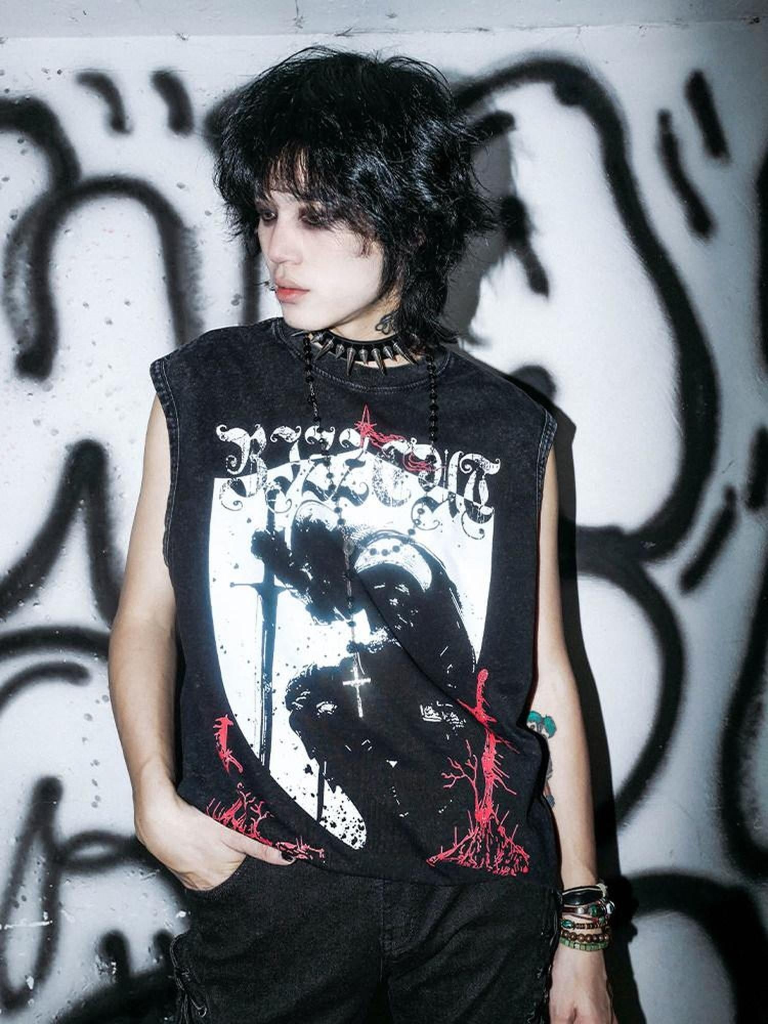 RebelSeed Washed Black Gothic Knight Print H Silhouette Women's Cotton Tank Tops