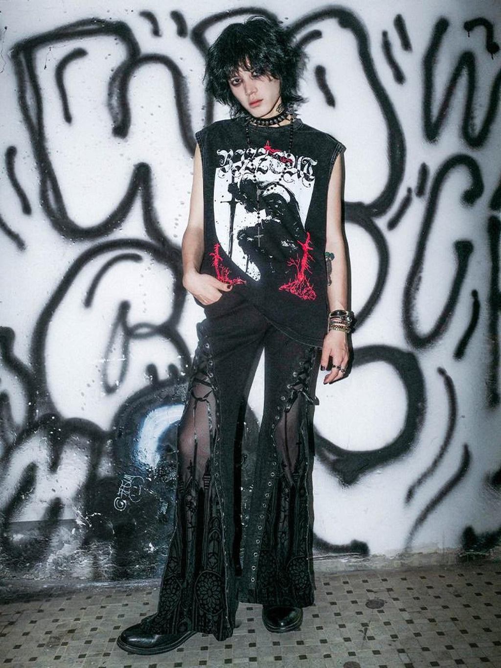RebelSeed Washed Black Gothic Knight Print H Silhouette Women's Cotton Tank Tops