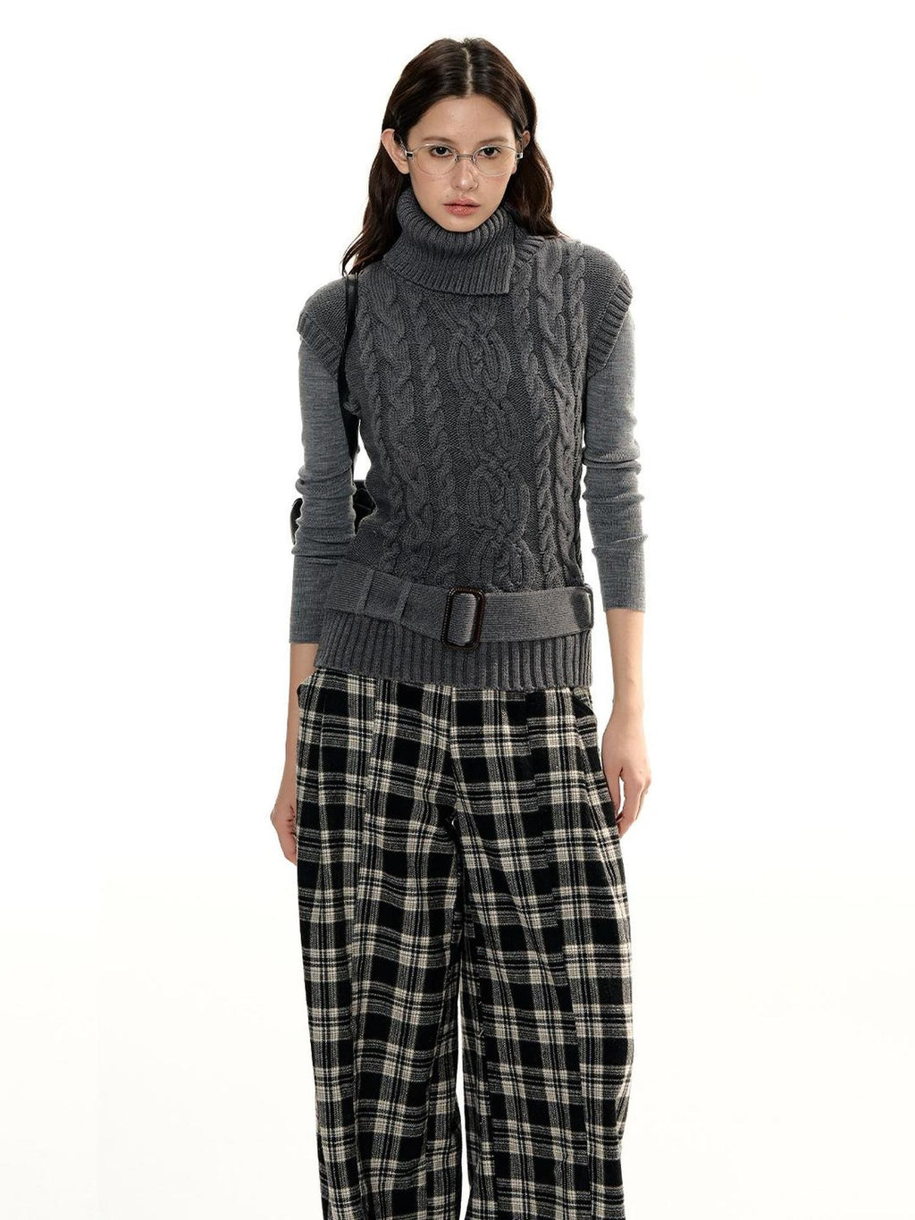 RedBling Braided Cable High Neck Sleeveless Women's Nylon Blend Cable-knit Sweaters