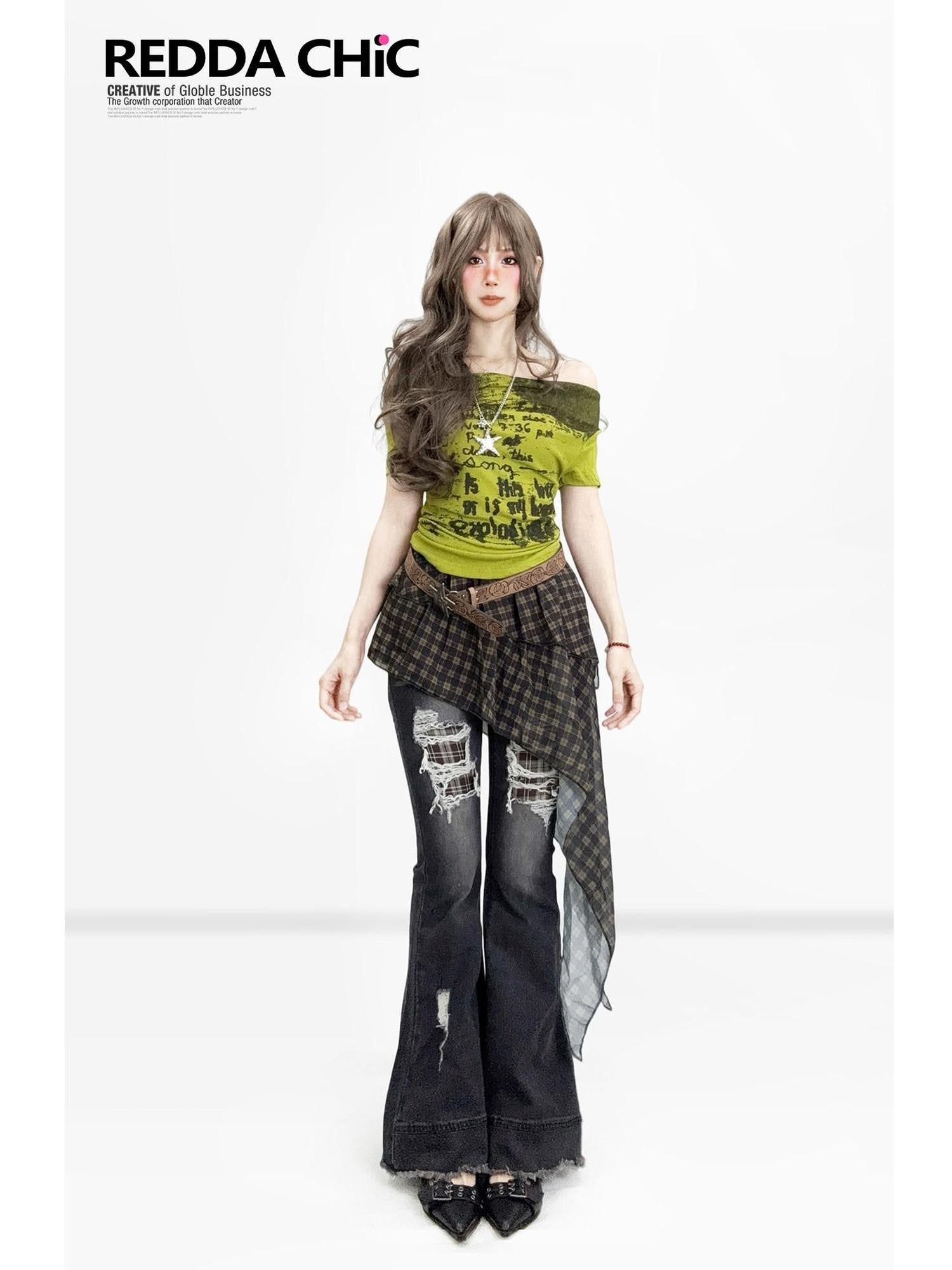ReddaChic Light Green Retro Slim Fit Letter Print Women Wide-Leg Jeans