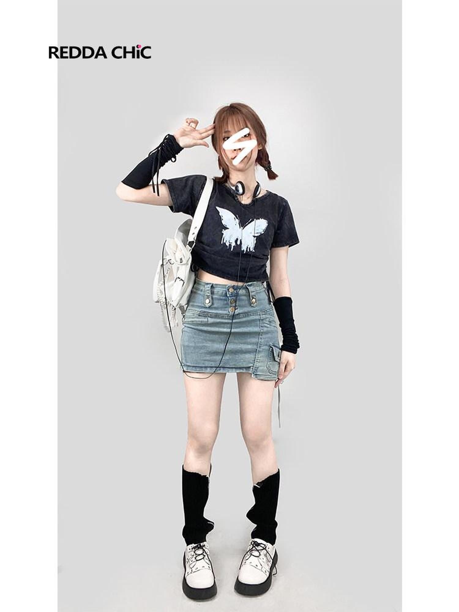 ReddaChic Retro Sci Fi Print Denim Loose Cropped Crew Neck Dark Gray Short Sleeve T-Shirts