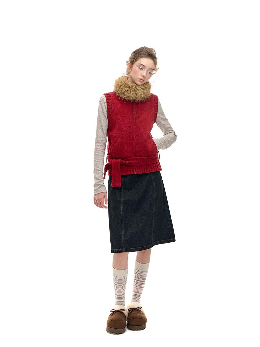 Romance Nanci Red Detachable Fur Collar Stand Collar Vest Women's Acrylic Wool Blend Tank Tops
