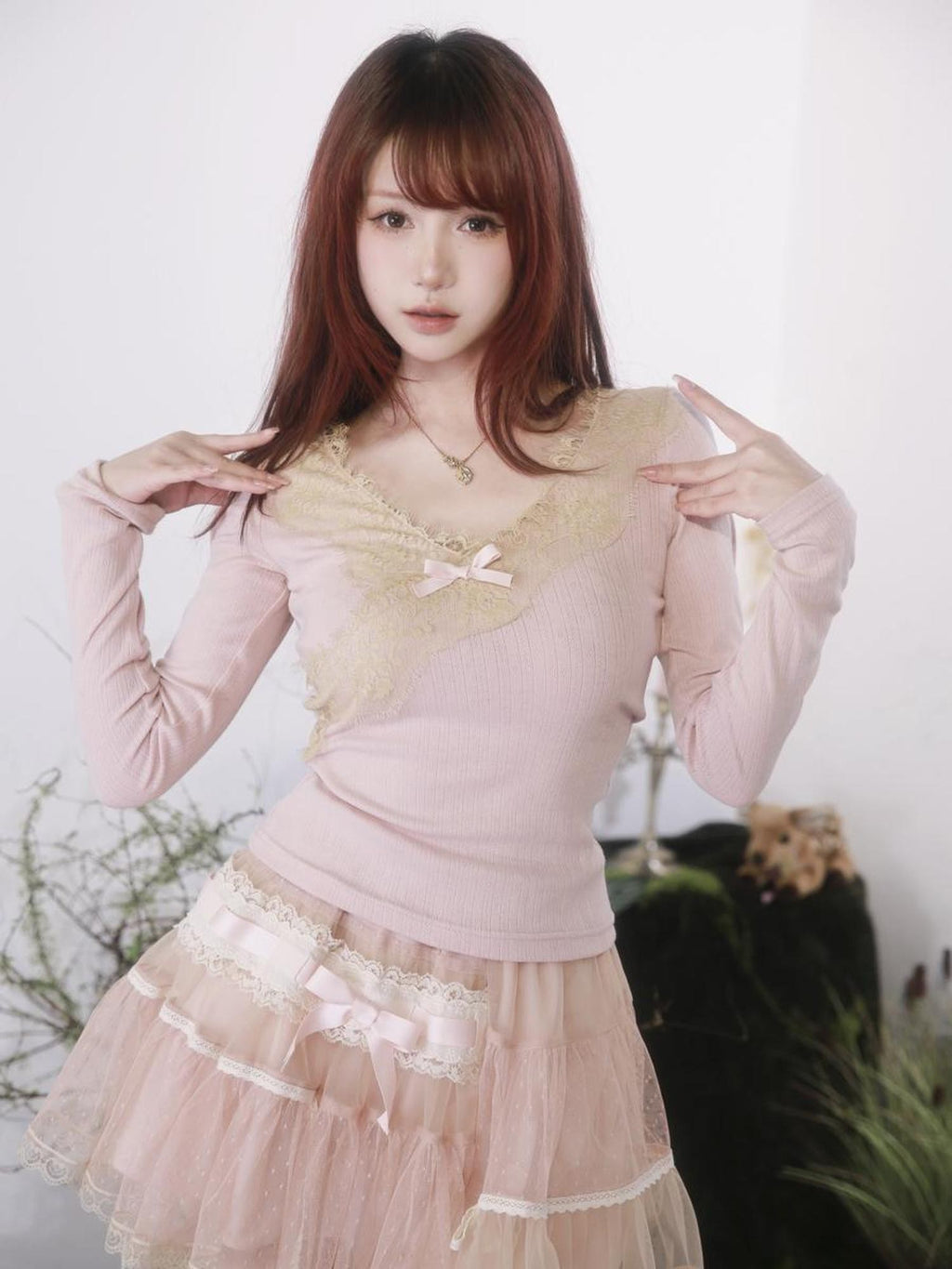 Rose island Bow Lace Trim Slim Fit V-neck Women's Long Sleeve T-shirts