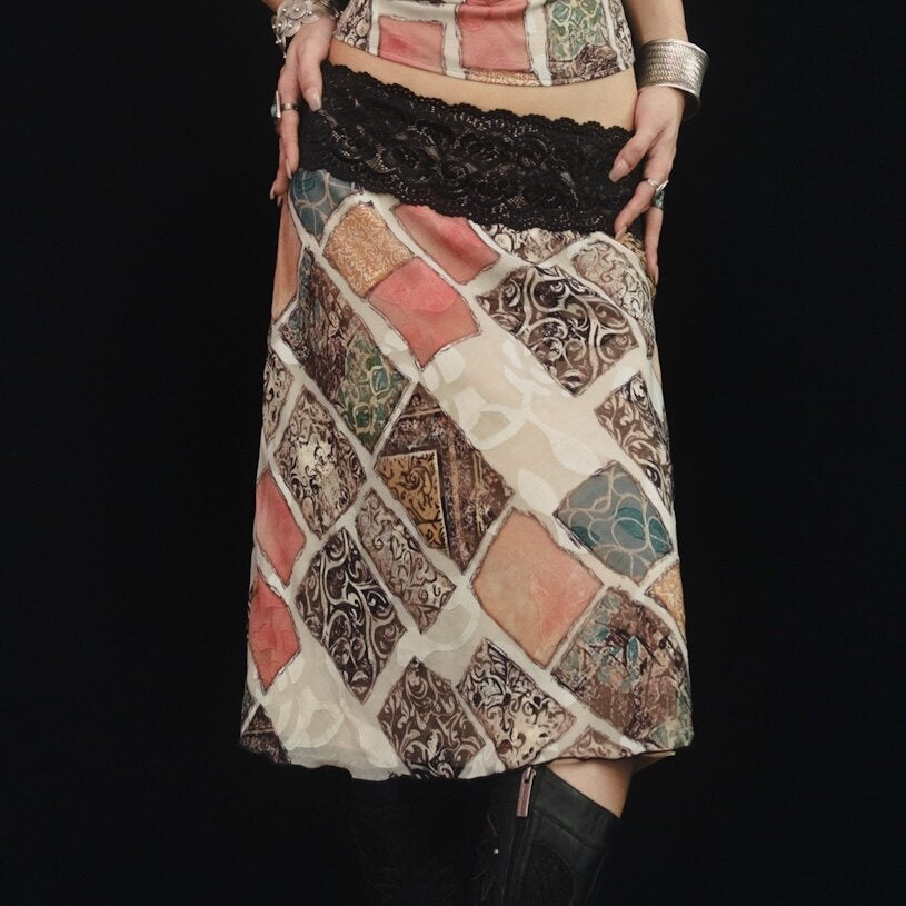 SCCREBEL_East_Asian_Hand_Beaded_Patchwork_Print_V-neck_Women's_Lace_Matching_Skirt_Sets_980833438436_MISSTT