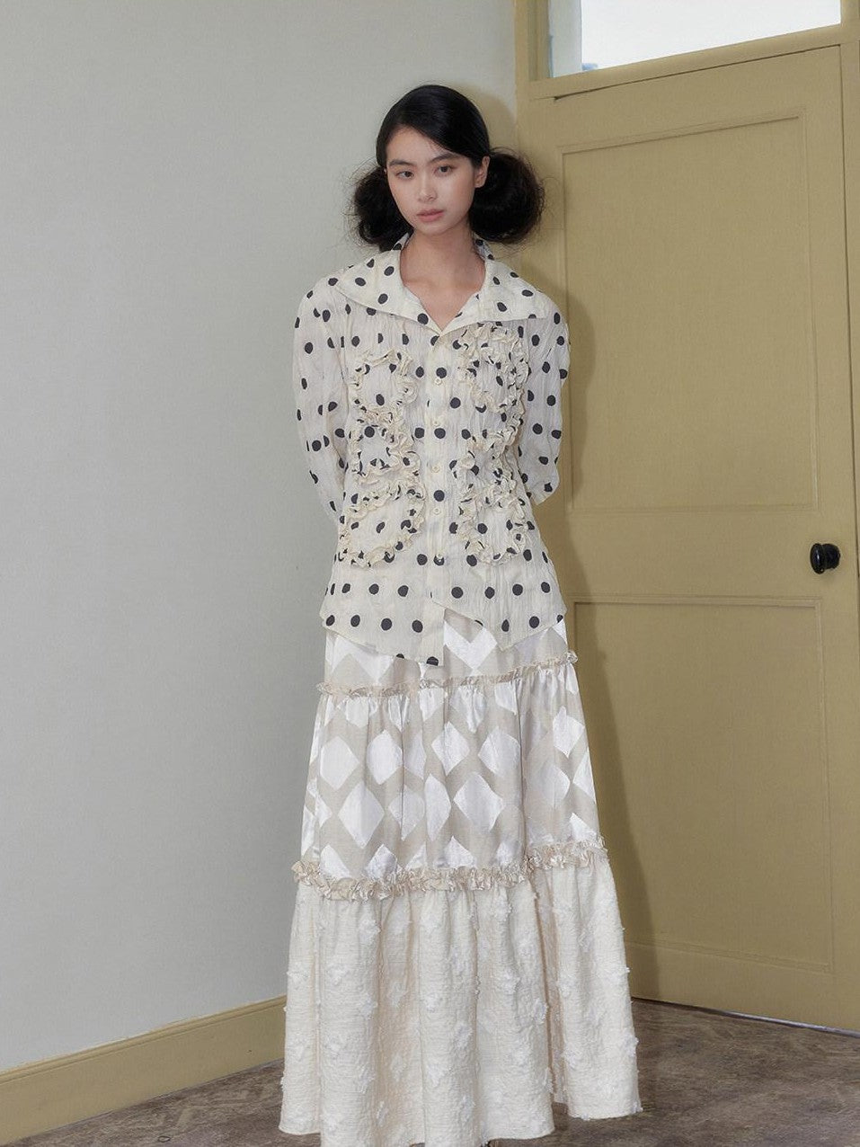 SENSELF Beige Lustrous Vintage Lace Ruffled Women's Cotton Linen Tiered Skirts