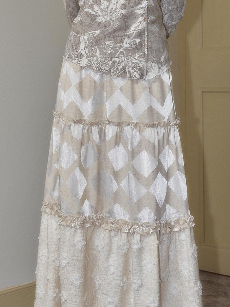 SENSELF Beige Lustrous Vintage Lace Ruffled Women's Cotton Linen Tiered Skirts