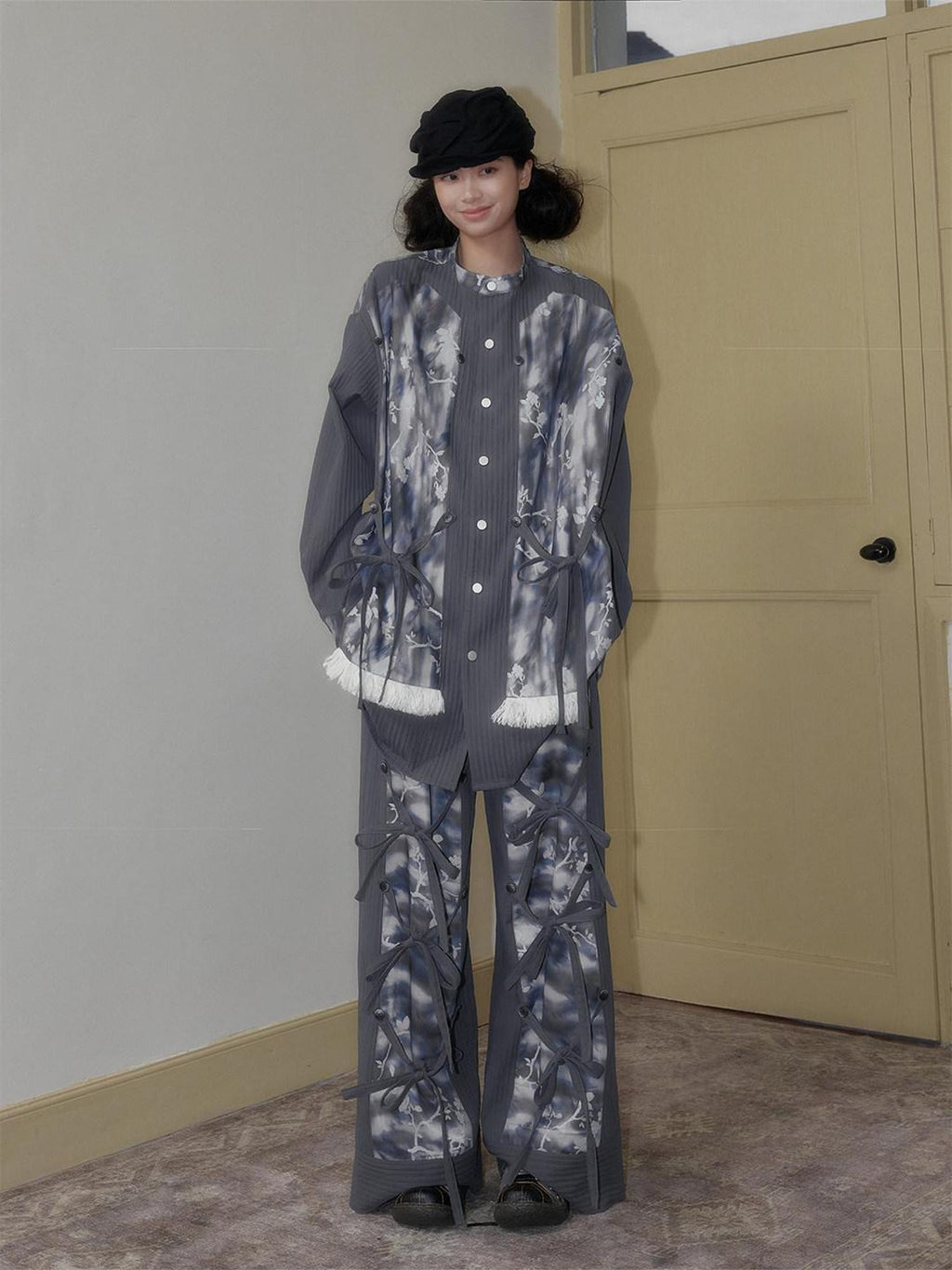 SENSELF Blue Gray Printed Detachable Strap Loose Women's Wide-leg Pants