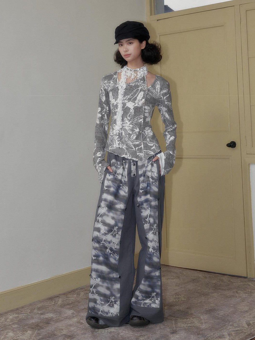 SENSELF Blue Gray Printed Detachable Strap Loose Women's Wide-leg Pants