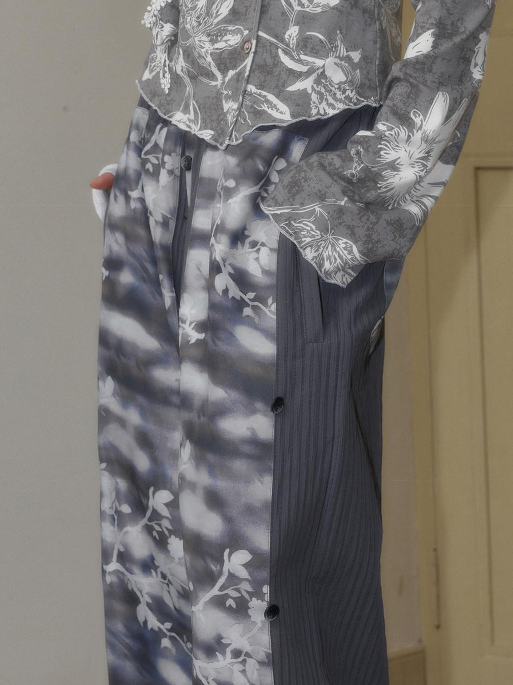 SENSELF Blue Gray Printed Detachable Strap Loose Women's Wide-leg Pants
