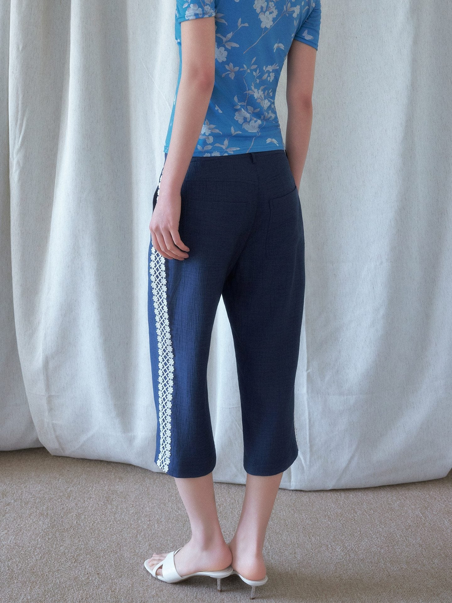SENSELF_Brown_Navy_Vintage_Striped_Textured_Low_Waist_Slight_Flare_Women's_Capri_Pants_1049066246543_MISSTT
