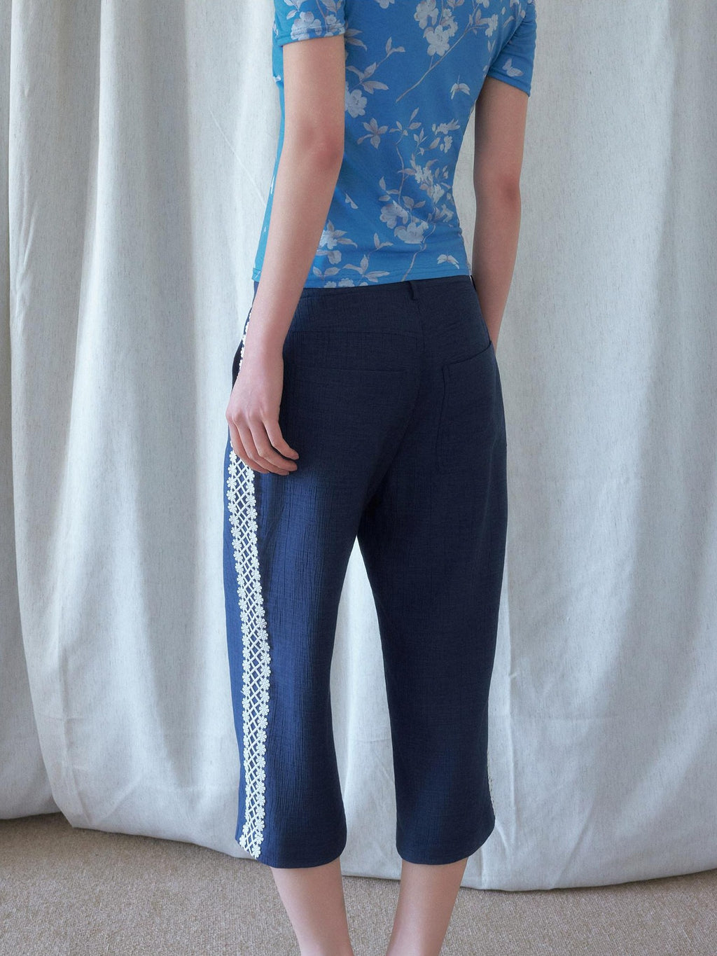 SENSELF Brown Navy Vintage Striped Textured Low Waist Slight Flare Women's Capri Pants